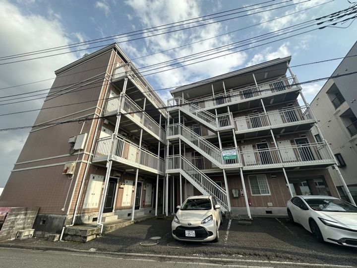 東京都八王子市松木(マンション)の賃貸物件の外観