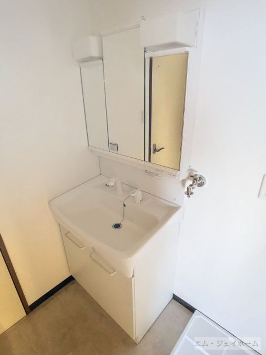 滋賀県野洲市久野部(マンション)の賃貸物件の内装