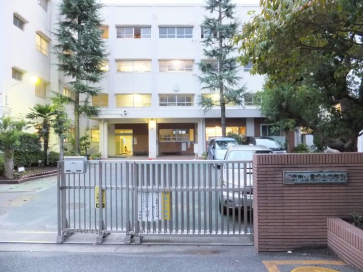 Dreamlight Terrace Enokigaokaの周辺