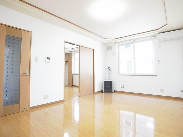 メイプル58の居間