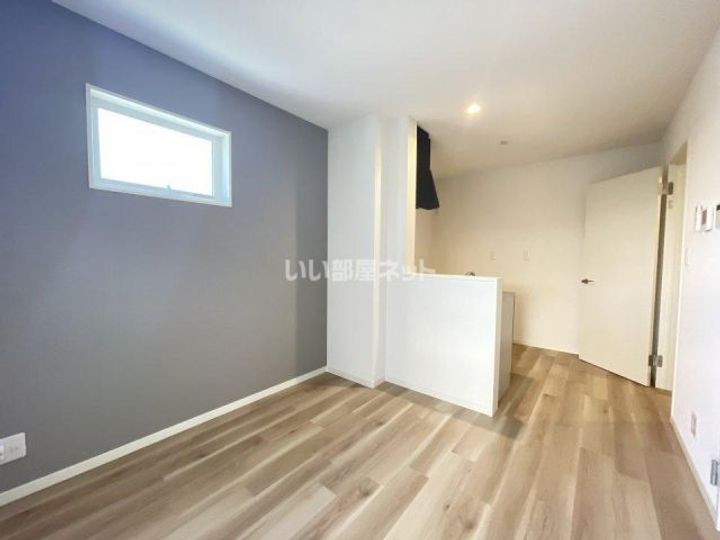 大阪府藤井寺市東藤井寺町(アパート)の賃貸物件の居間