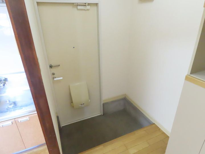 セフィーラ3丁目の玄関