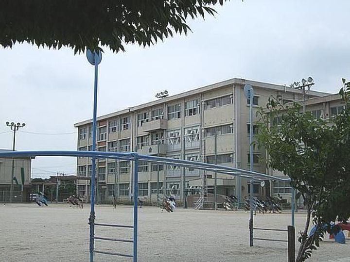 岐阜県岐阜市須賀4(一戸建)の賃貸物件の周辺