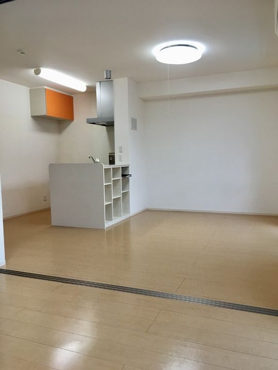 山形県山形市鈴川町3(アパート)の賃貸物件の居間