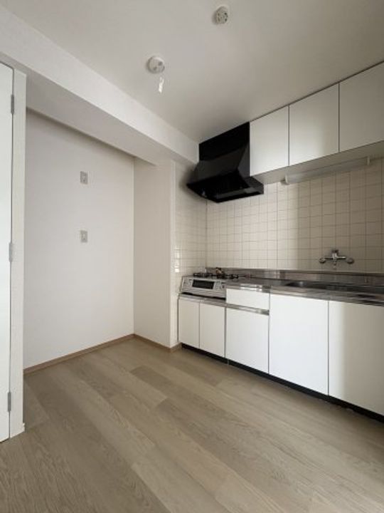 エクレール上星川の居間