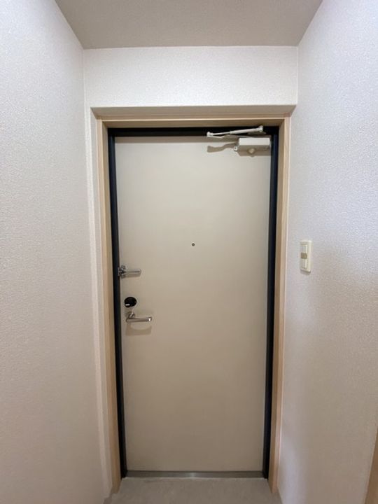 大阪府大阪市東淀川区豊里7(マンション)の賃貸物件の玄関