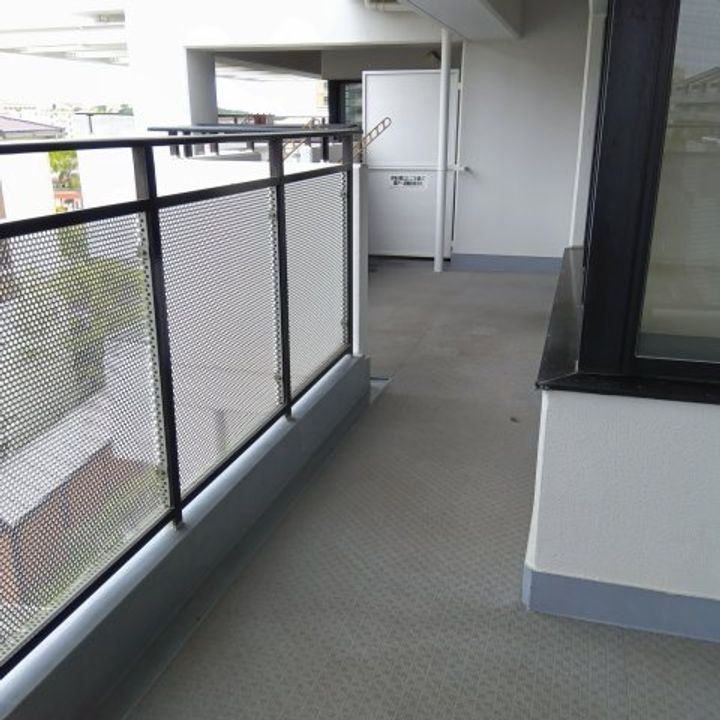 エルタウン学園VIの内装