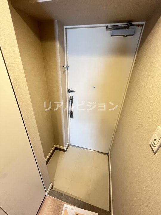 カスタリア中目黒の玄関