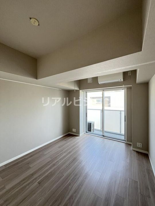 カスタリア中目黒の居間