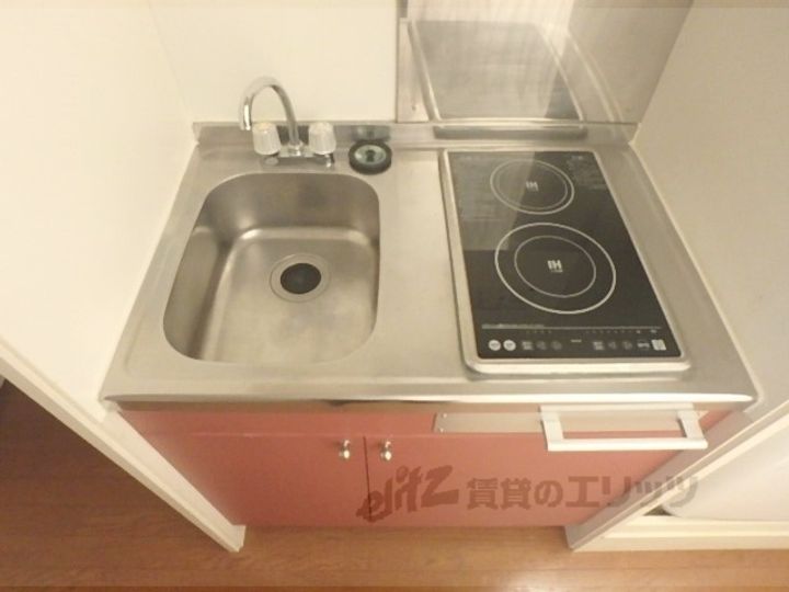 レオパレスモンフレールのキッチン