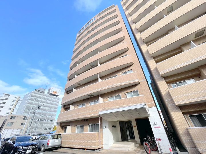 サンティパープの外観