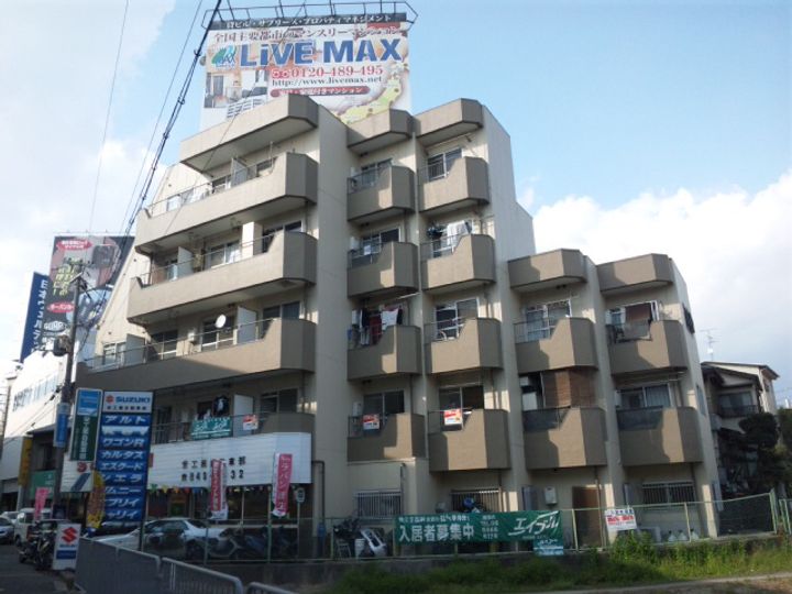 大阪府豊中市宝山町(マンション)の賃貸物件の外観