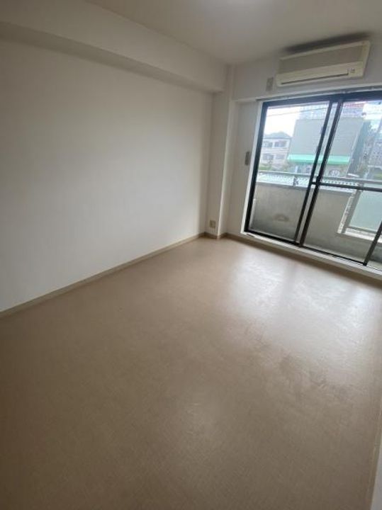 大阪府寝屋川市萱島信和町(マンション)の賃貸物件の居間