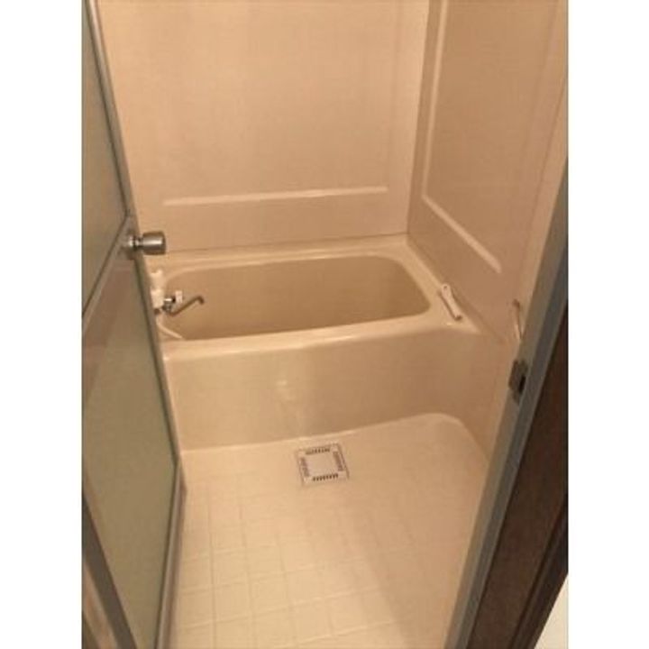 メゾンドピュアA棟の風呂