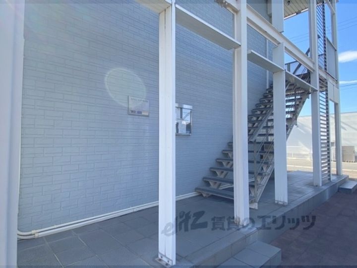 レオパレス冨田3の地図