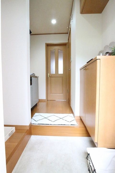 ドミール・シャルマン II番館の玄関