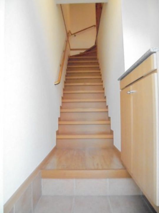 神奈川県小田原市飯田岡(アパート)の賃貸物件の玄関