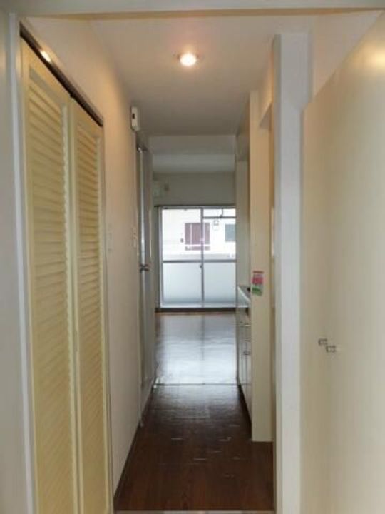 スカイコート戸塚の玄関