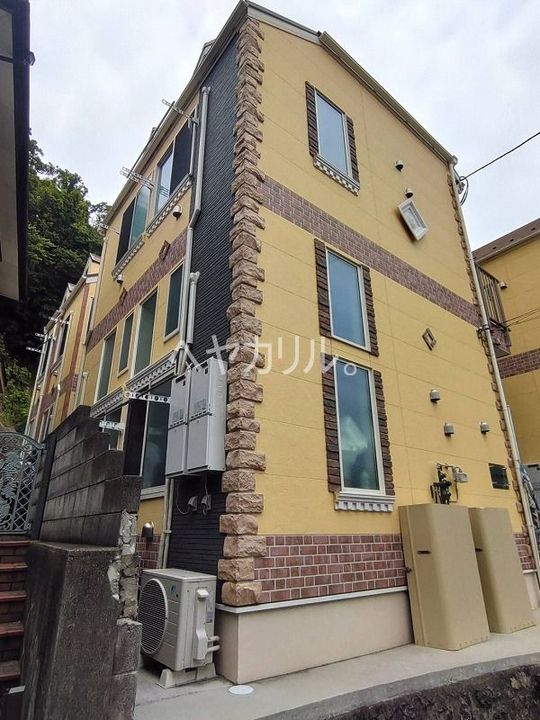 神奈川県横浜市神奈川区白幡東町(アパート)の賃貸物件の外観