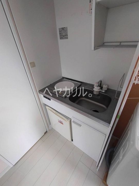 神奈川県横浜市神奈川区白幡東町(アパート)の賃貸物件のキッチン