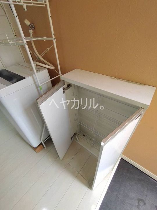 神奈川県横浜市神奈川区白幡東町(アパート)の賃貸物件の玄関