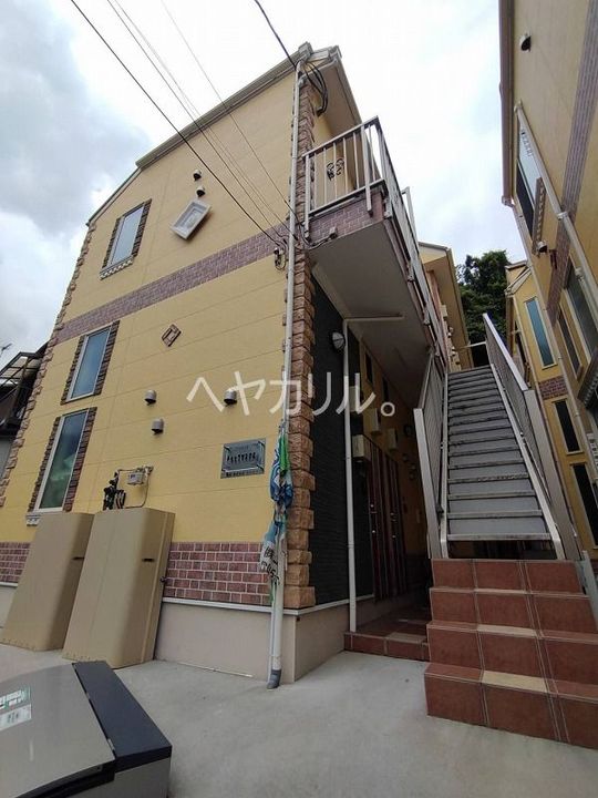 神奈川県横浜市神奈川区白幡東町(アパート)の賃貸物件の外観