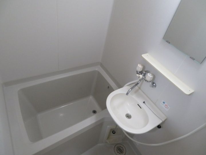 セントロイヤルハイツ Bの風呂