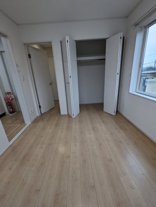 会津美里町アパートMの居間