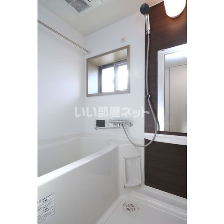 エステムコート名古屋駅前COREの風呂