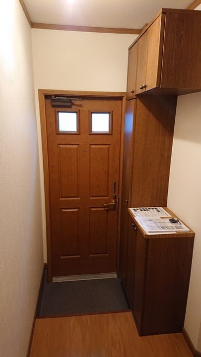 新潟県新潟市西区槇尾(アパート)の賃貸物件の玄関