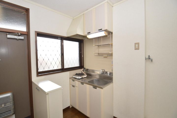 SAJA関屋昭和町のキッチン