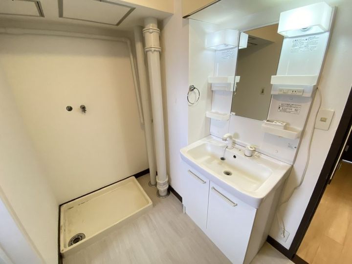 鴨池サンハイツ8号棟602号の内装