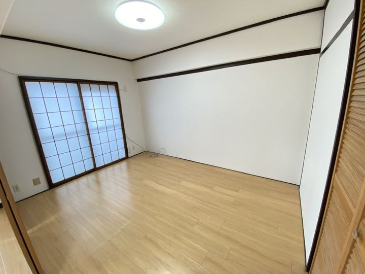 鴨池サンハイツ8号棟602号の内装