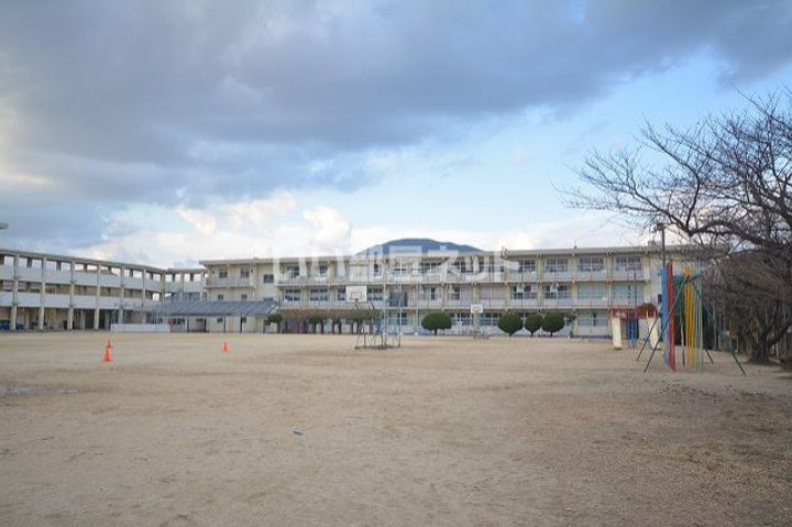 サンシティ・アヴァンテの周辺