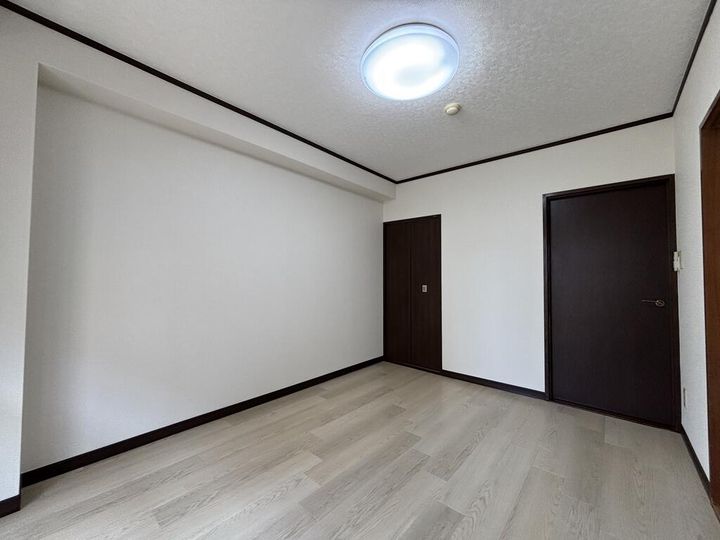 ニューメリッツハイツIIの居間