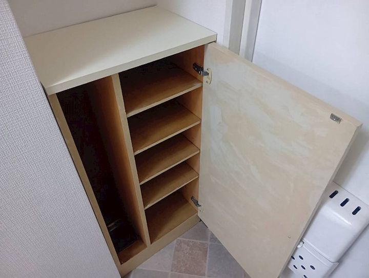 アドバンス国立の玄関