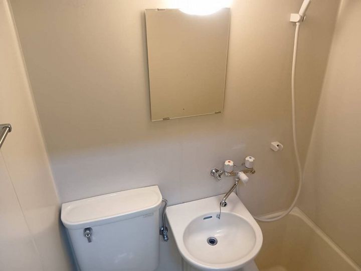 アドバンス国立の内装