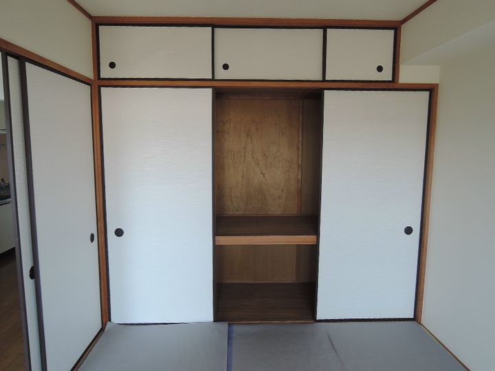 エステイタスTO-1の内装