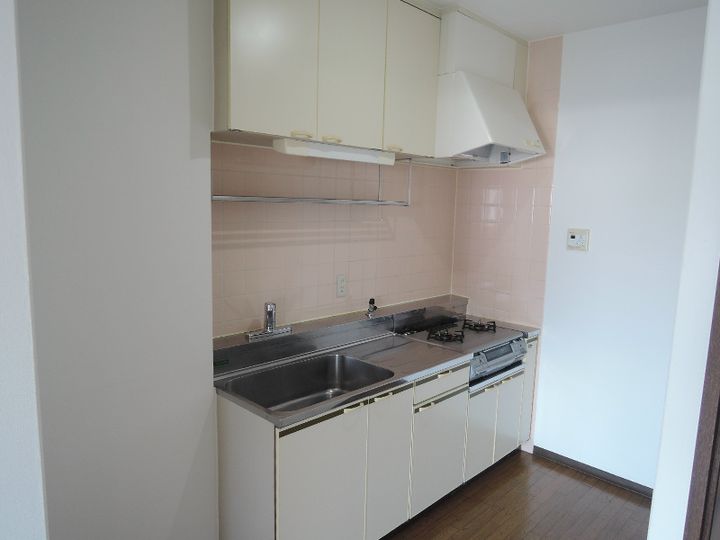 エステイタスTO-1のキッチン