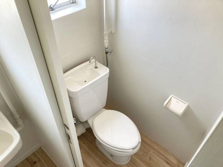 ビレッジハウス奈戸岡2号棟の内装