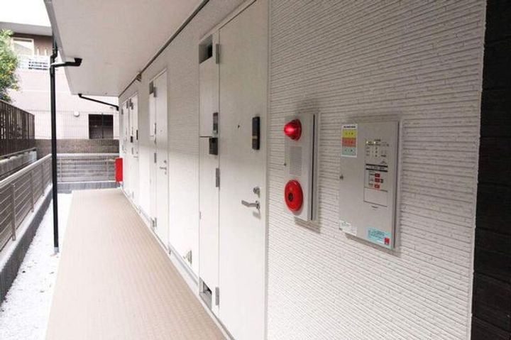 東京都大田区南六郷2(マンション)の賃貸物件の地図