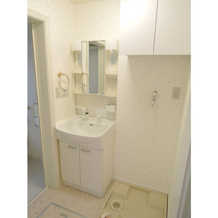 東京都狛江市中和泉5(アパート)の賃貸物件の内装