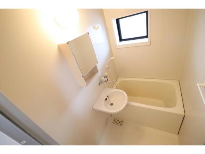 大分県大分市大字関園(アパート)の賃貸物件の風呂