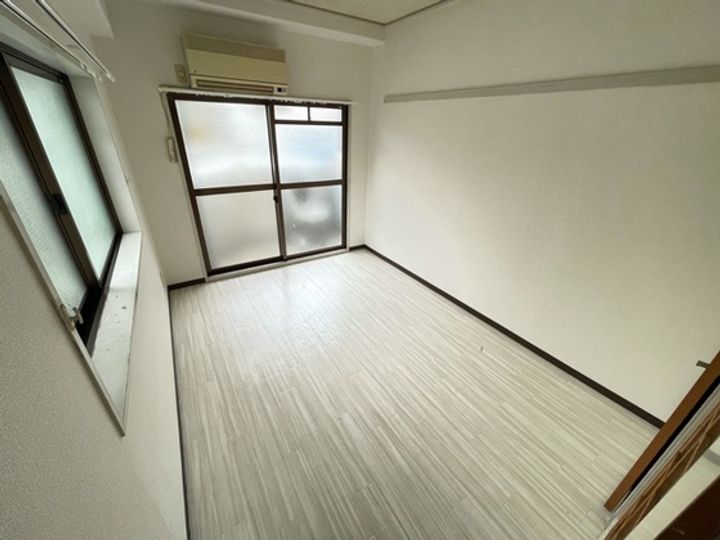 ソアール矢野の居間