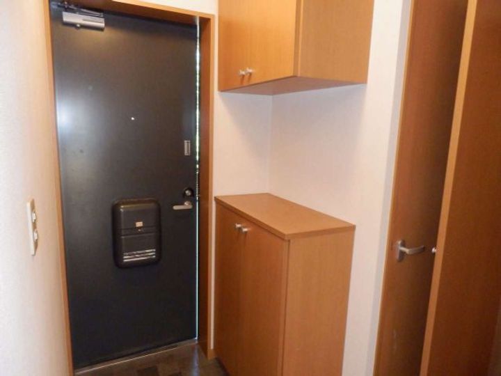 T.S.1ビル睦月館の玄関