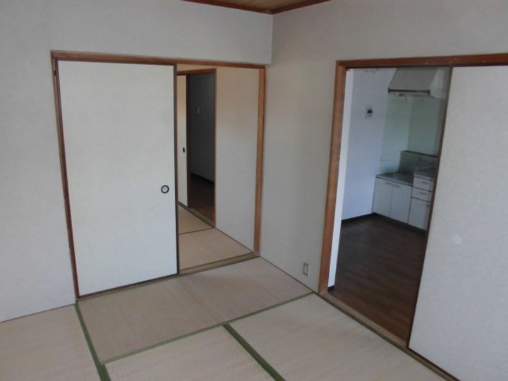 大阪府大阪市西成区玉出中1(マンション)の賃貸物件の居間