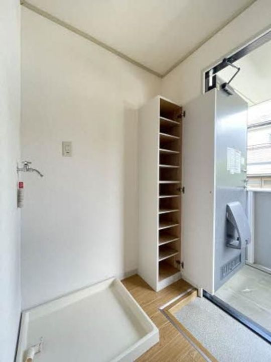 シャトルサンフジの玄関