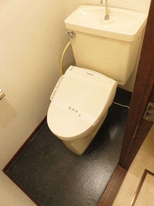クレセント百花苑の内装