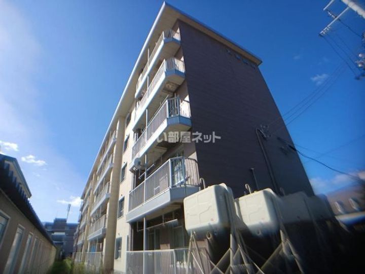 グランドール桜木の外観