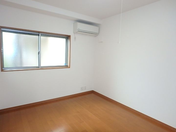 エステート王子神谷IIの居間